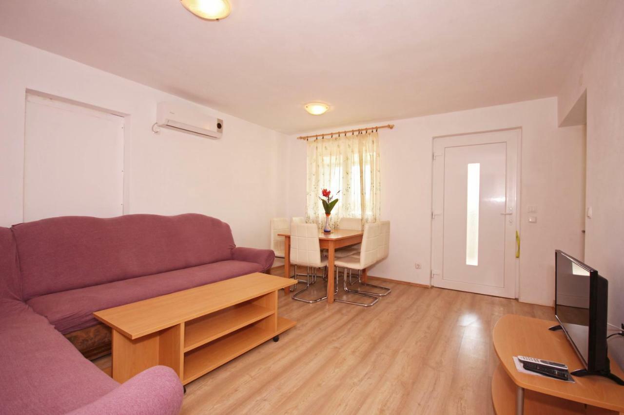 Apartmani Bradaric Pula Zewnętrze zdjęcie