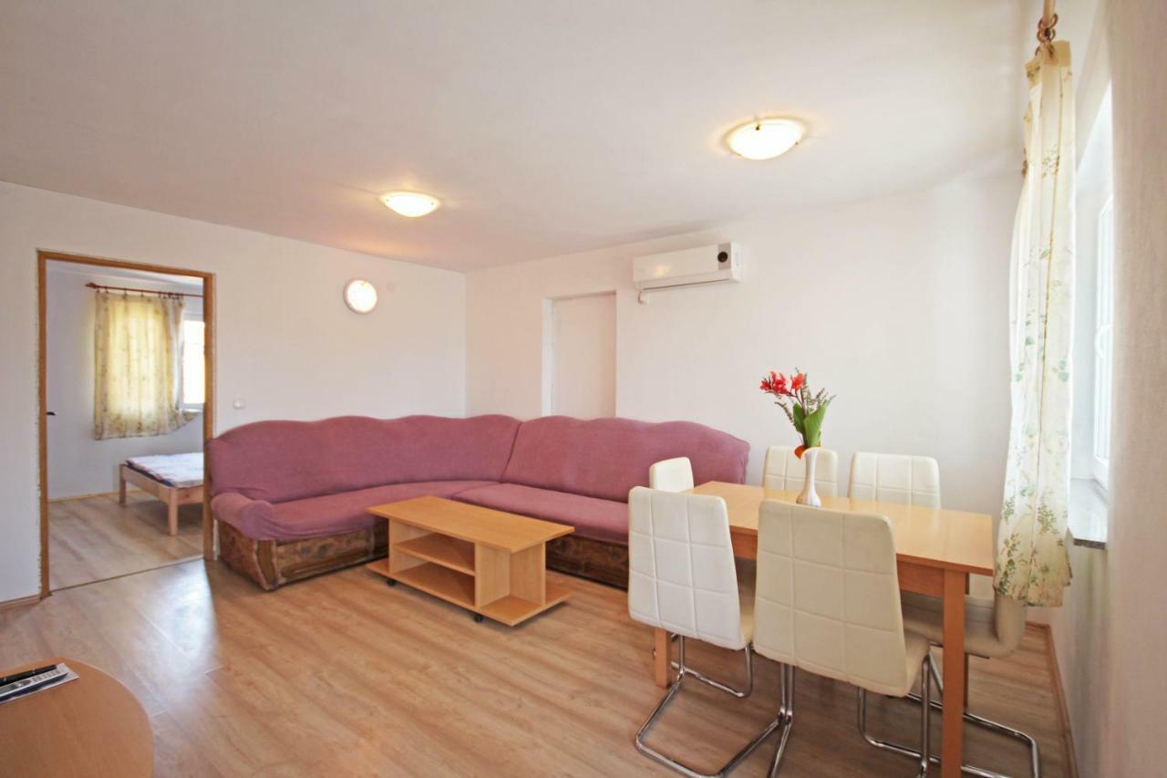 Apartmani Bradaric Pula Zewnętrze zdjęcie