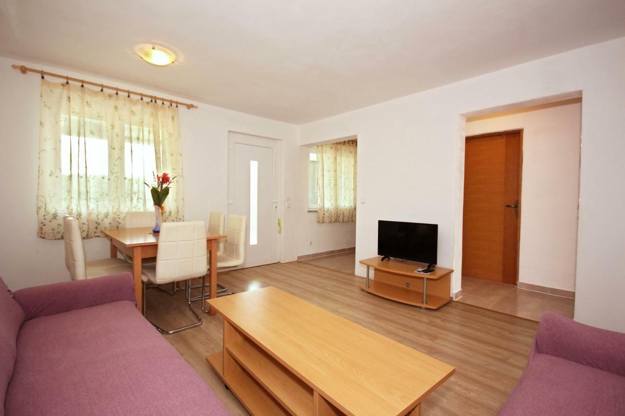 Apartmani Bradaric Pula Zewnętrze zdjęcie